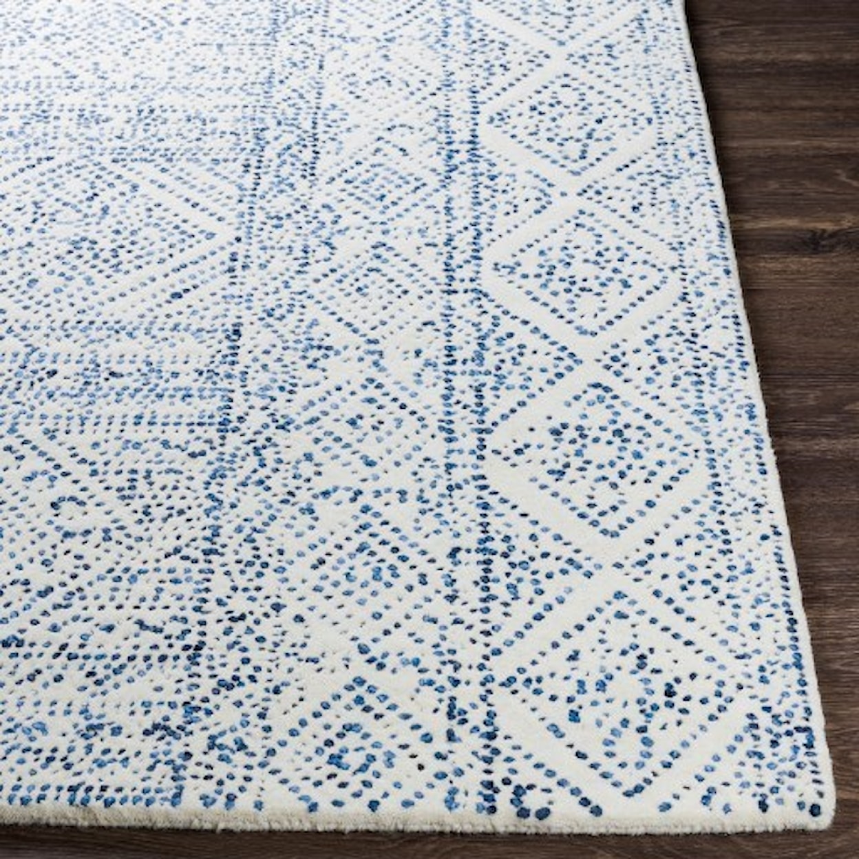 Surya Corfu 5' x 7'6" Rug