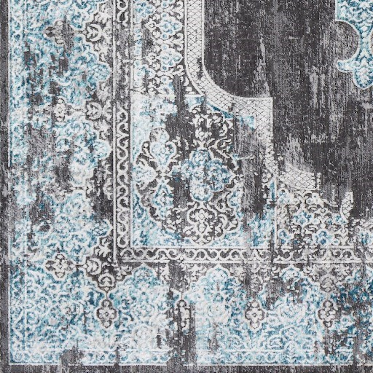 Surya Couture 5'3" x 7'3" Rug