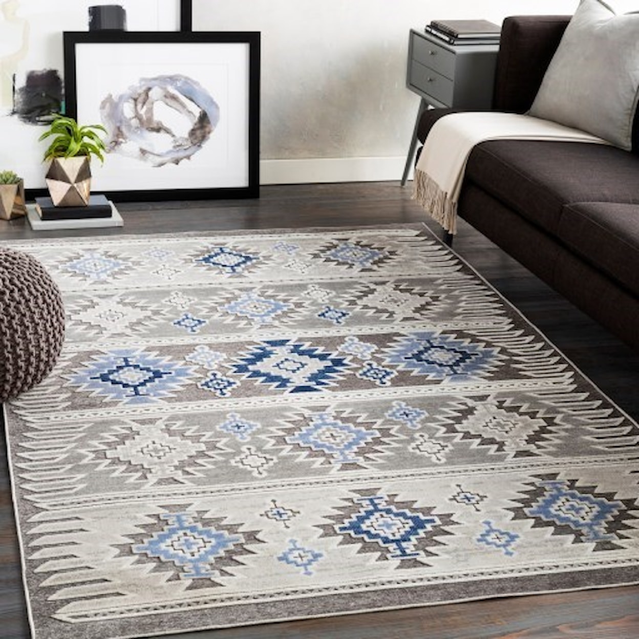 Surya Dantel 6'7" x 9' Rug