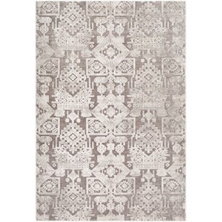 6'7" x 9' Rug