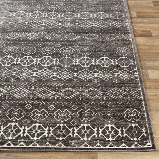 5'3" x 7'3" Rug