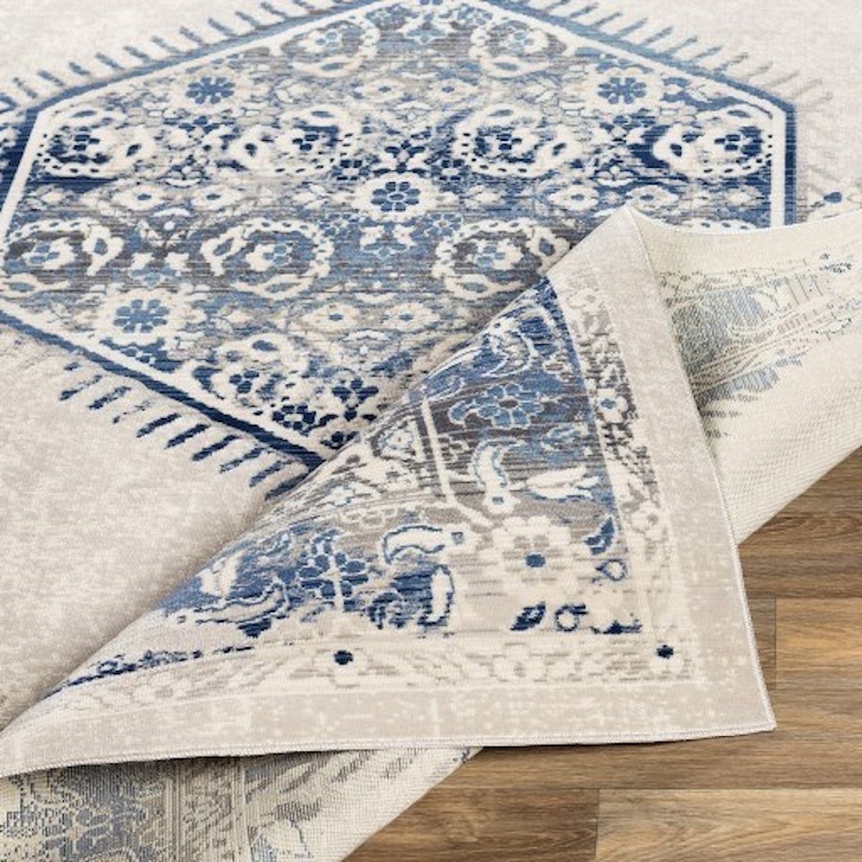 Surya Dublin 2' x 3'2" Rug