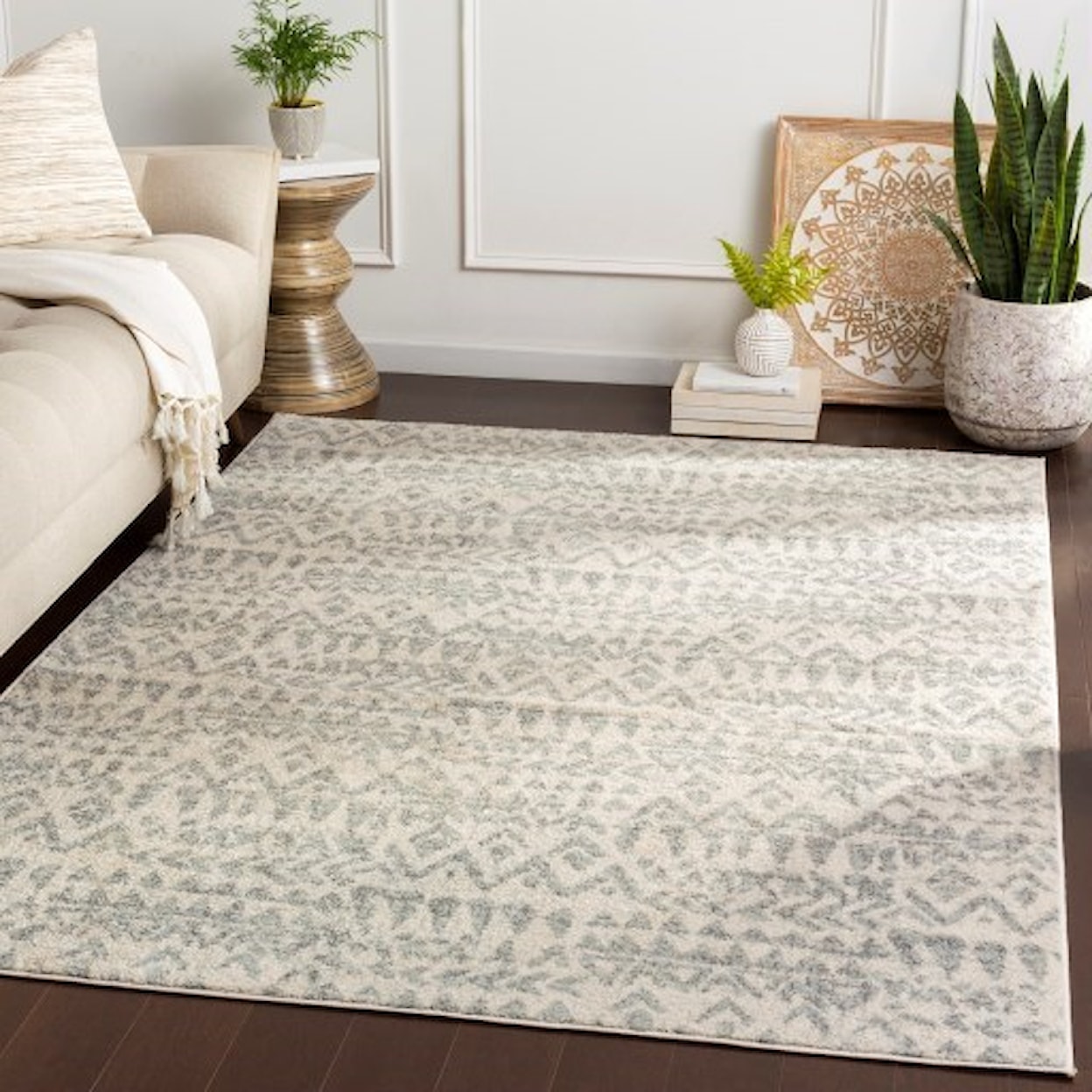 Surya Elaziz 2' x 3' Rug