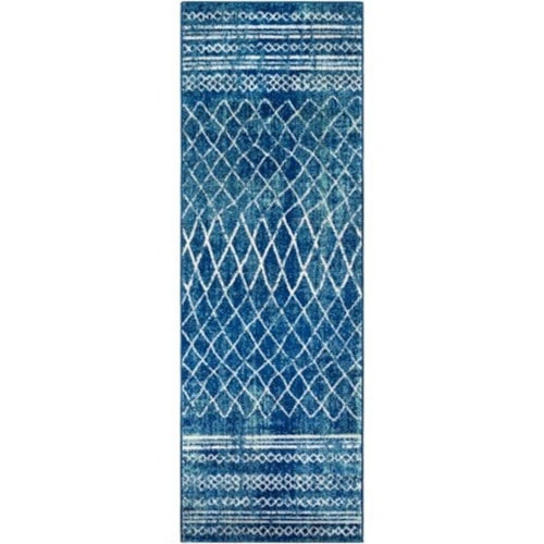 2'7" x 7'6" Rug