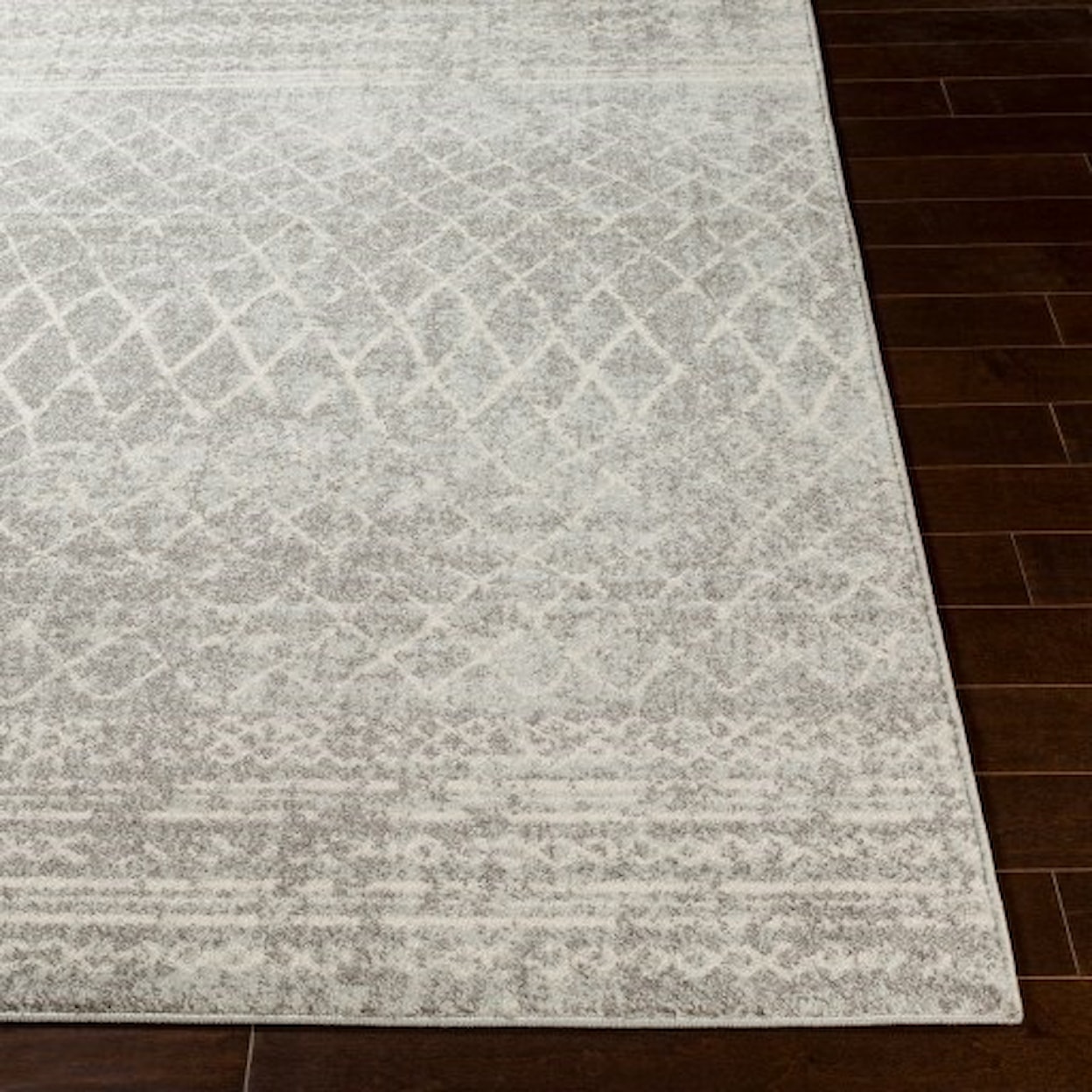 Surya Elaziz 2'7" x 7'6" Rug