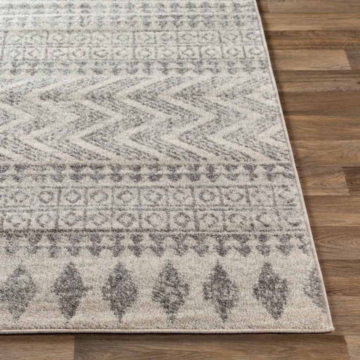 Surya Elaziz 5'3" x 7'6" Rug