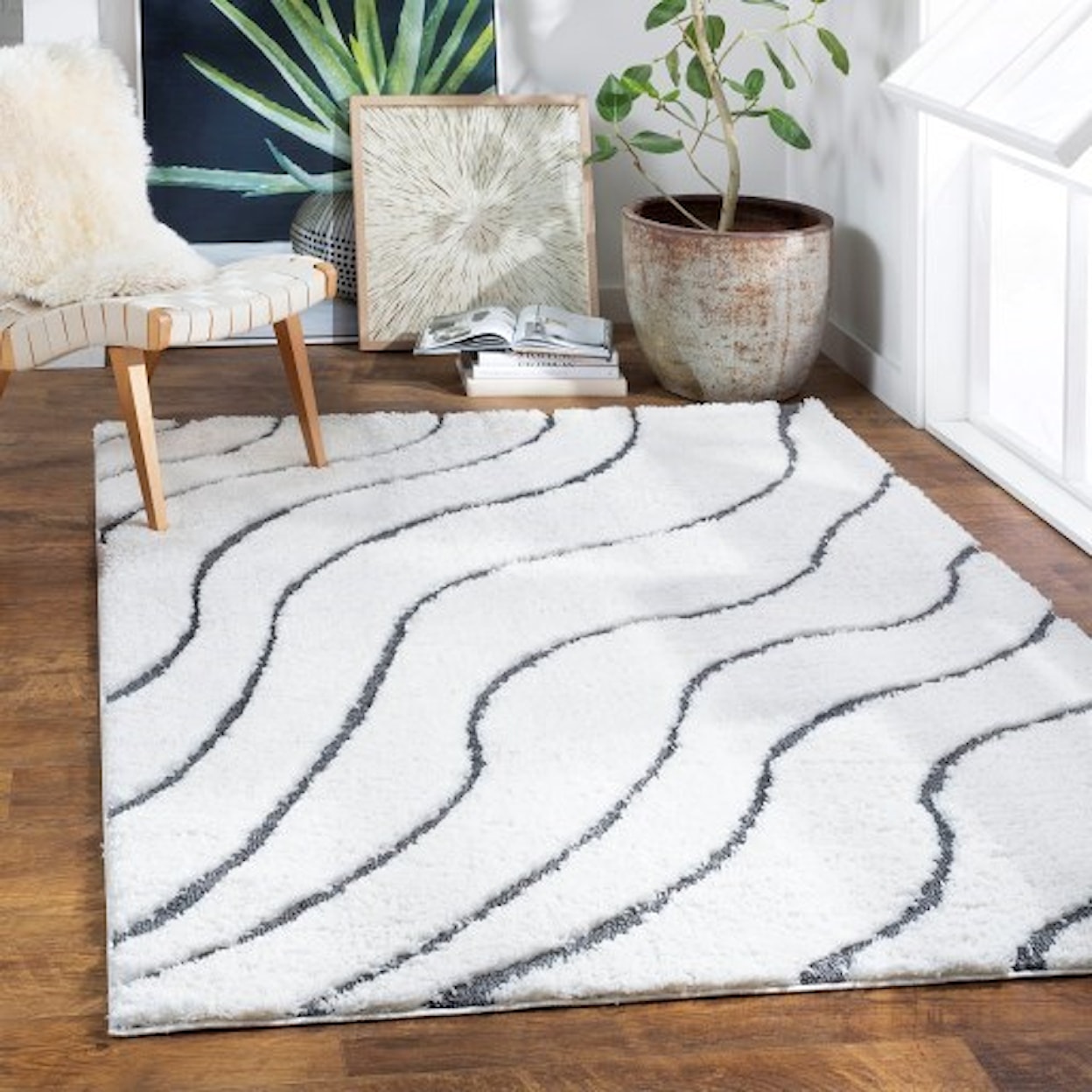 Surya Elenor 7'10" x 10' Rug