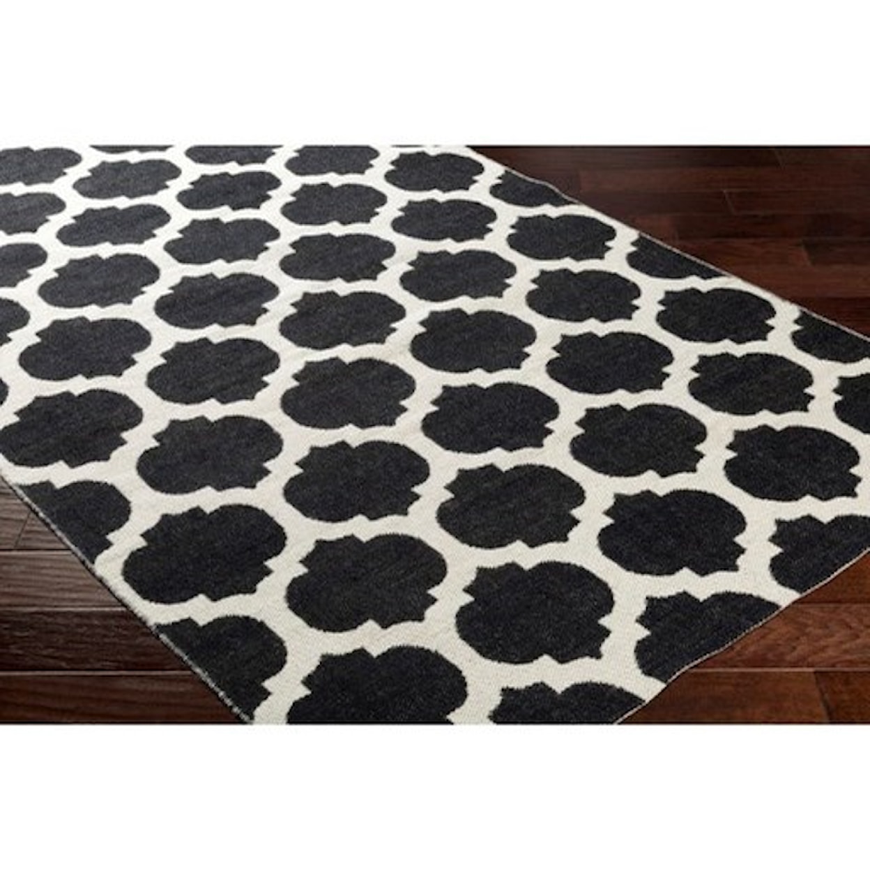 Surya Faithful 5' x 8' Rug