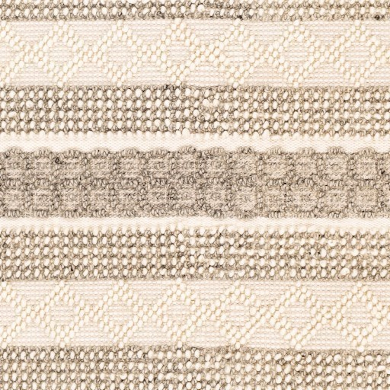 Surya Farmhouse Neutrals 2' x 3' Rug