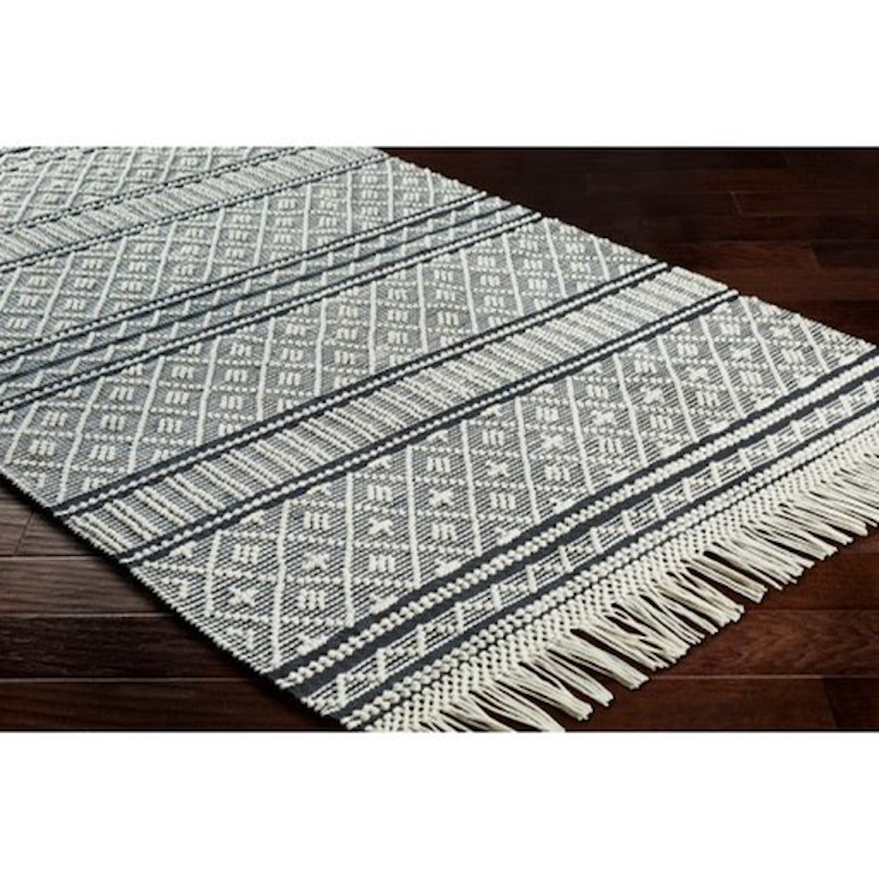 Surya Farmhouse Tassels 2' x 3' Rug