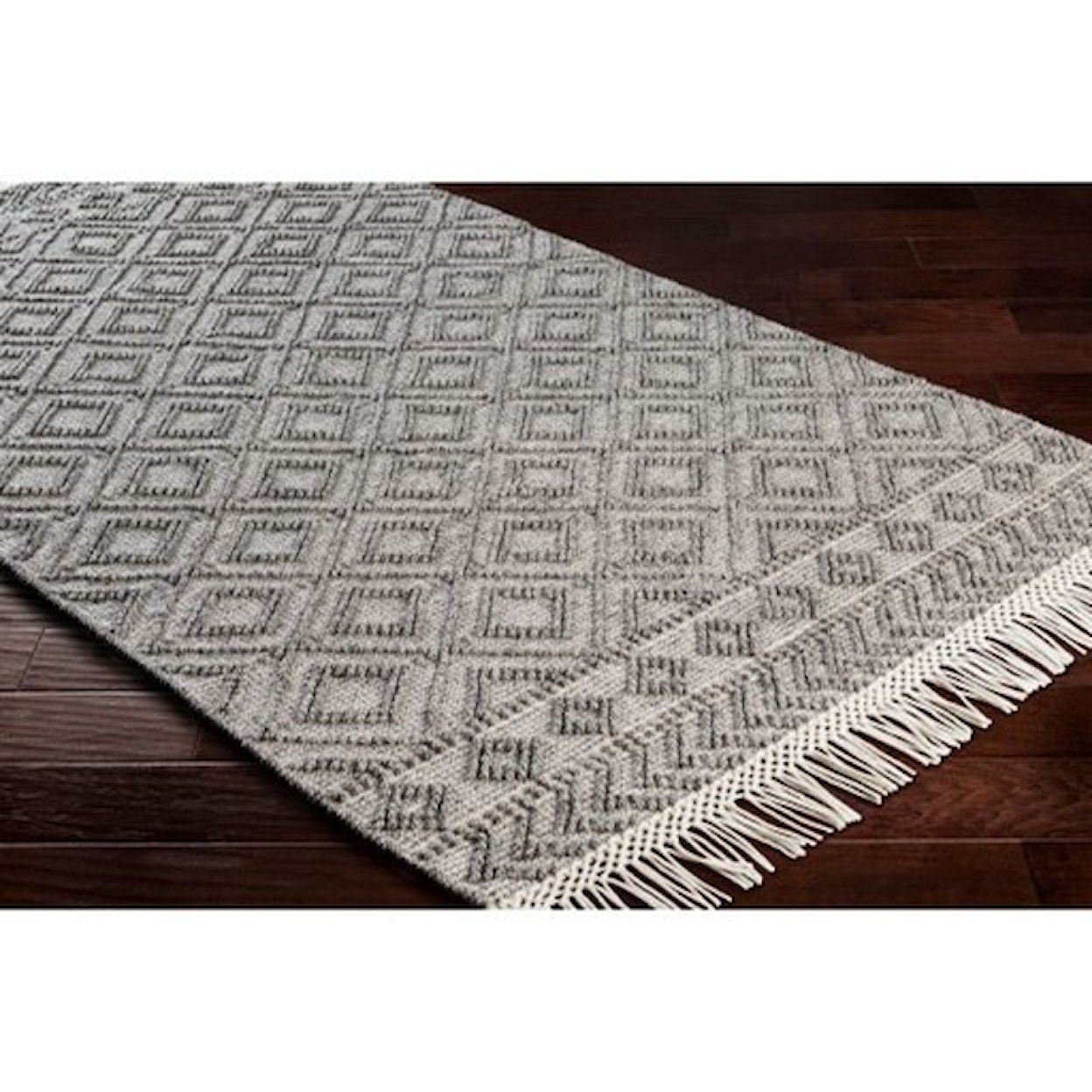 Surya Farmhouse Tassels 2' x 3' Rug