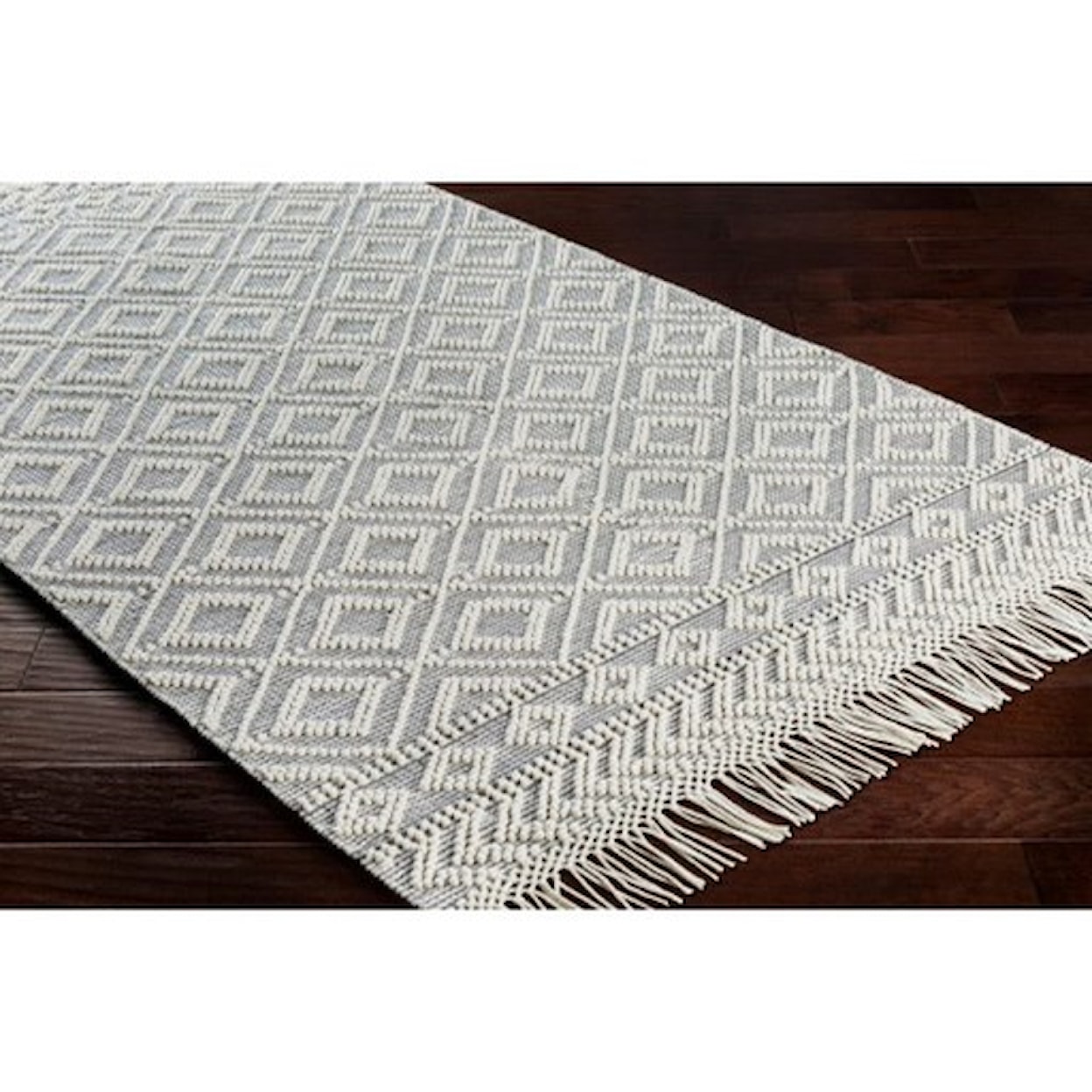 Surya Farmhouse Tassels 5' x 7'6" Rug