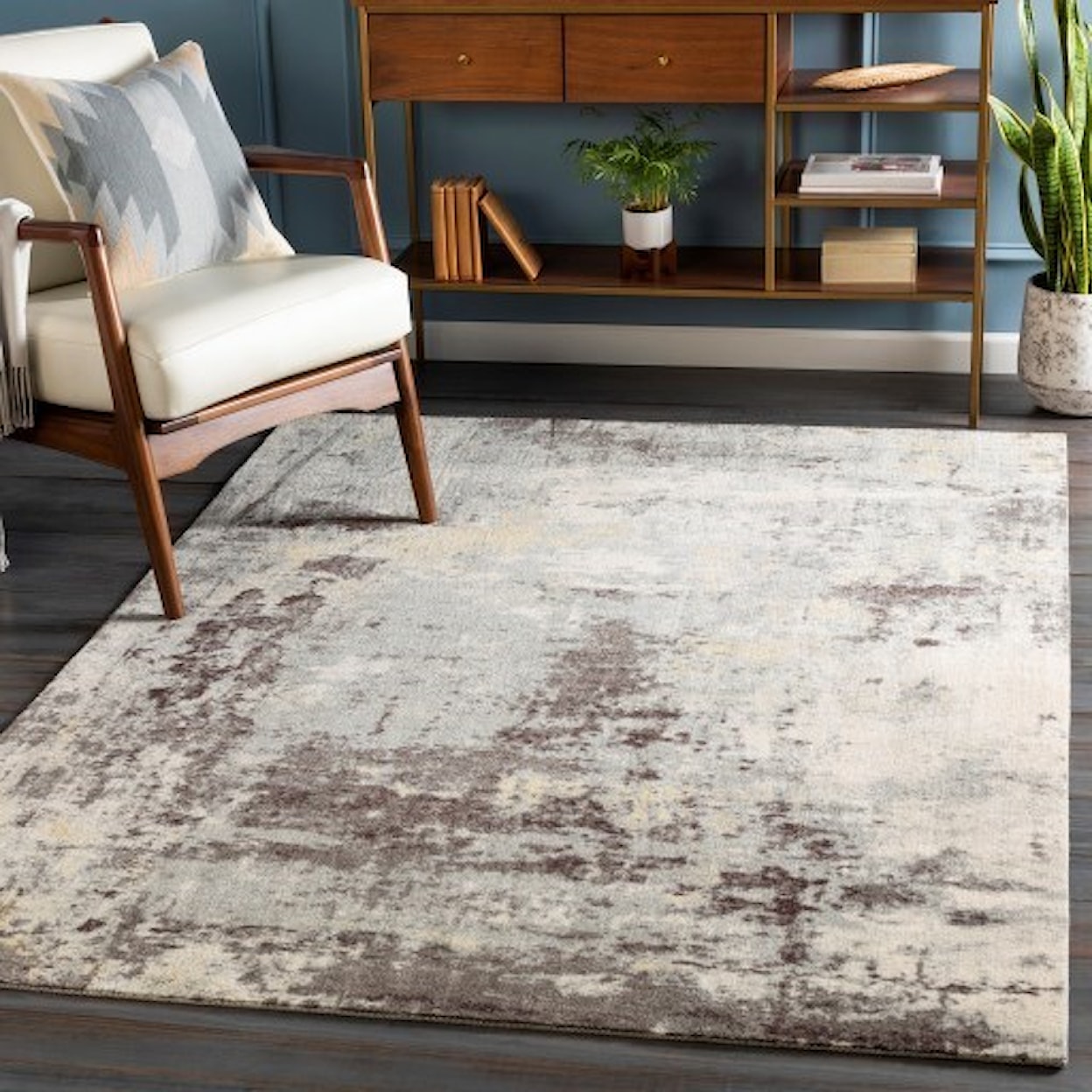 Surya Felicity 2' x 3' Rug