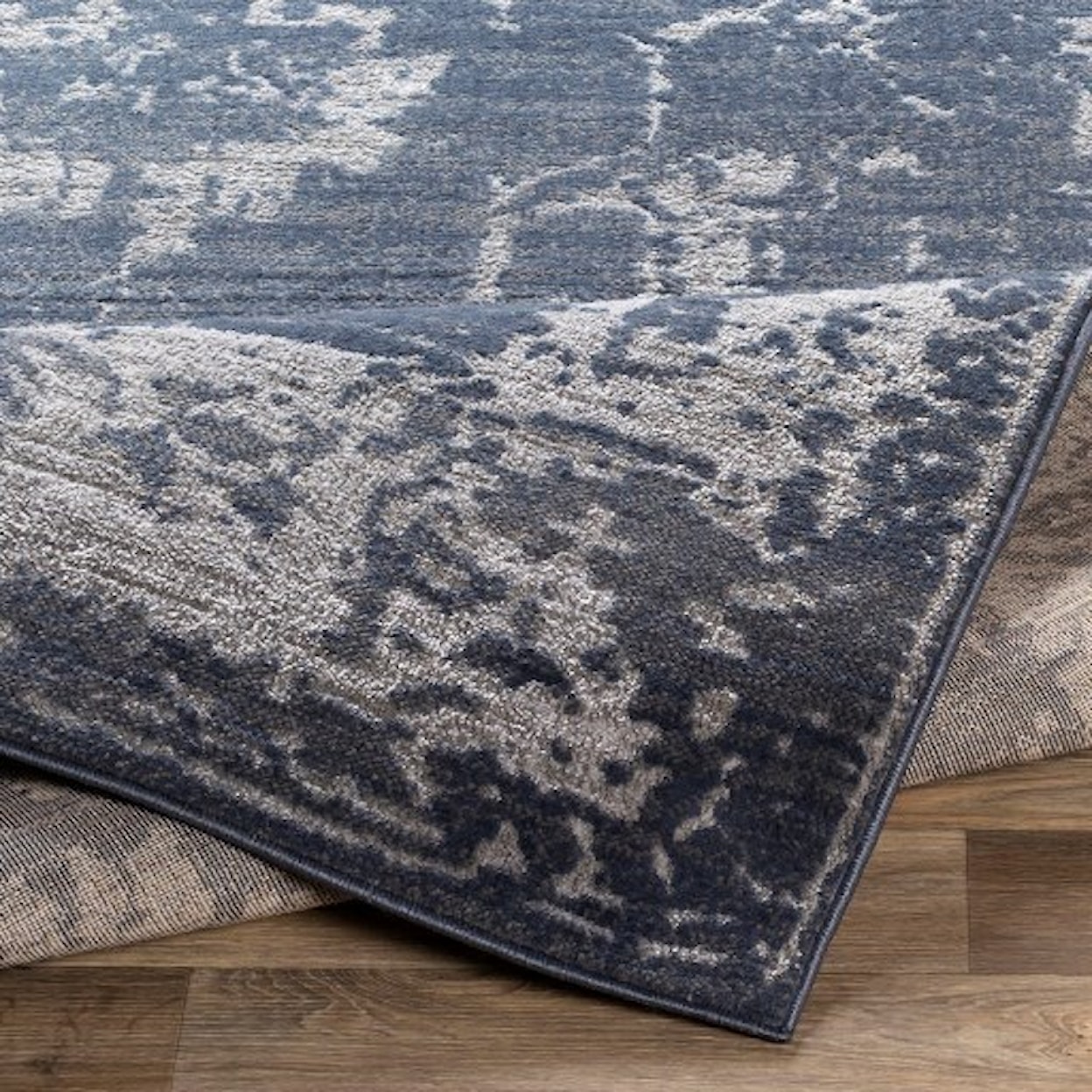 Surya Florence 2' x 2'11" Rug