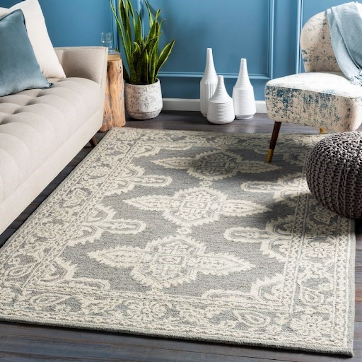 Surya Granada 2' x 3' Rug