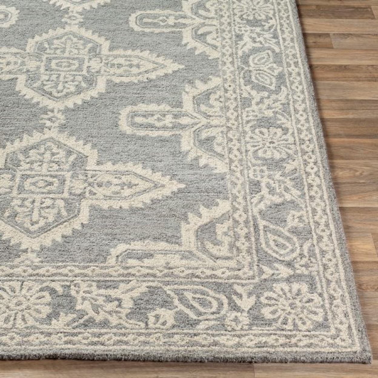 Surya Granada 5' x 7'6" Rug