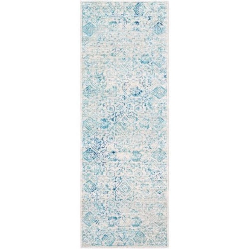 2'7" x 7'3" Rug