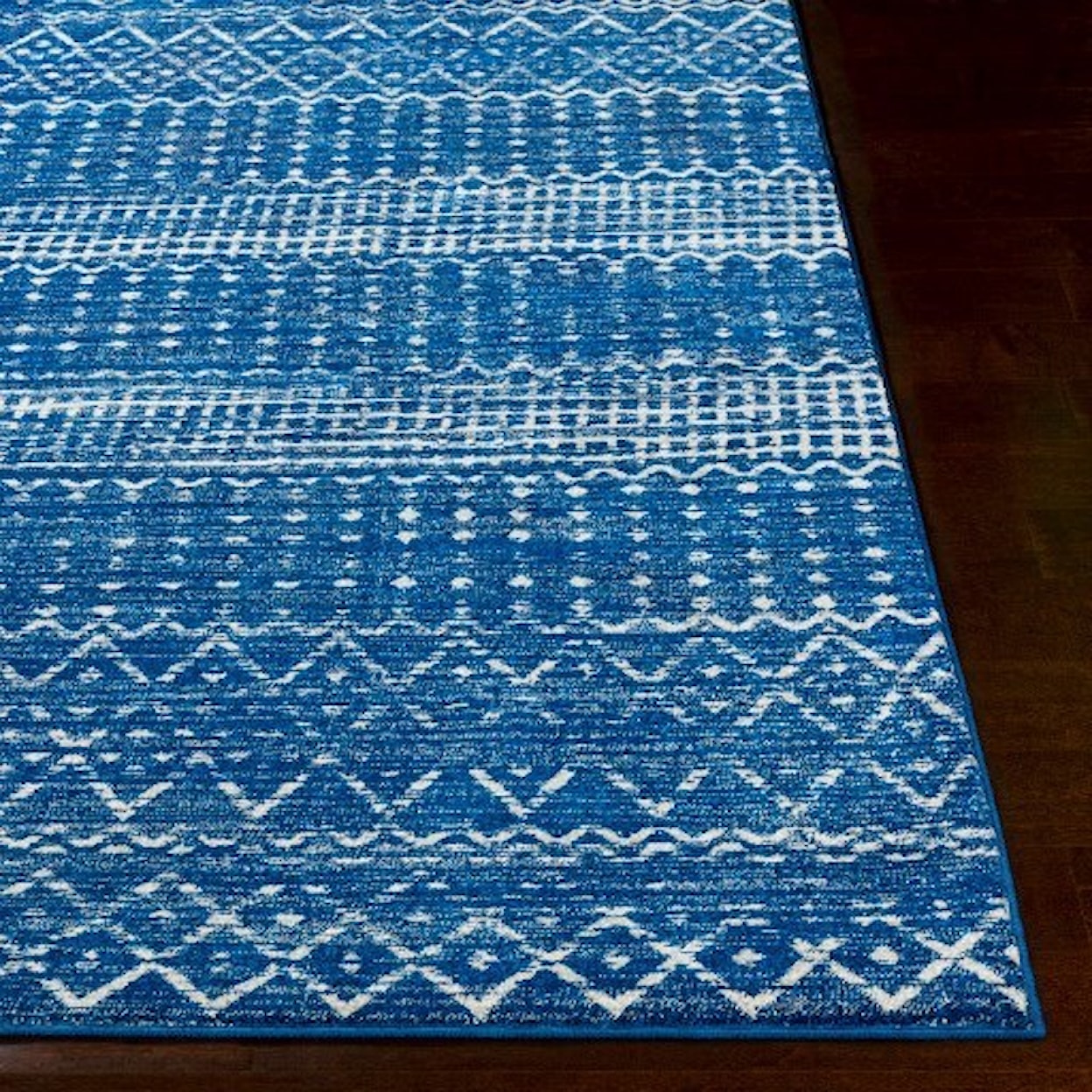 Surya Harput 2'7" x 7'3" Rug