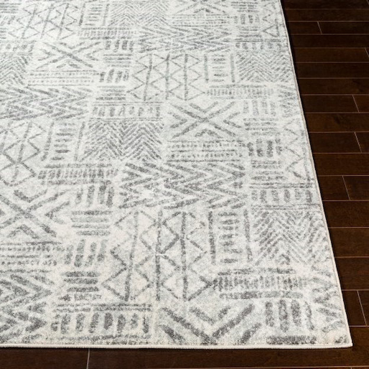 Surya Harput 2'7" x 7'3" Rug