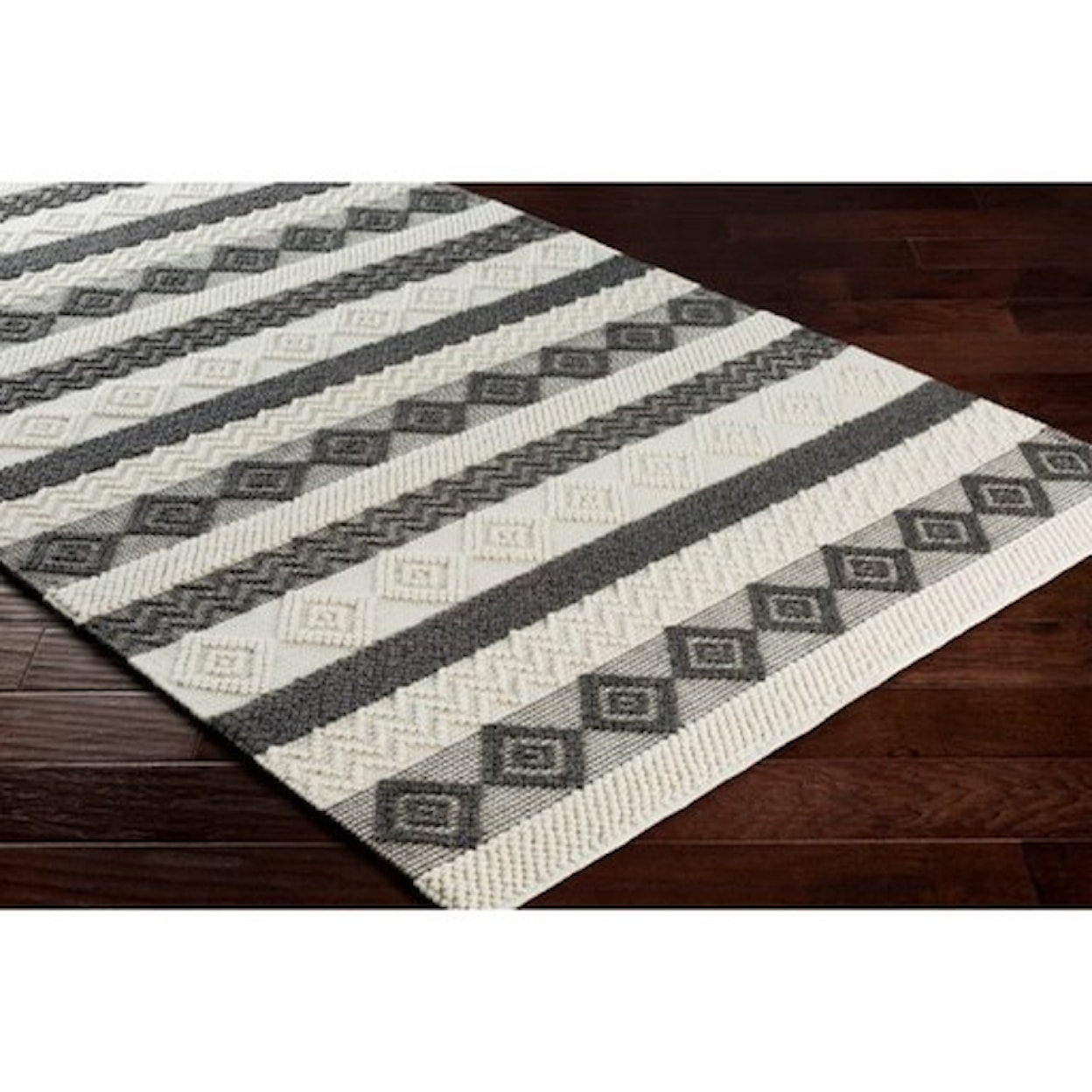 Surya Hygge 2' x 3' Rug