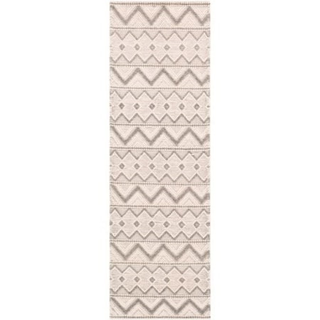 2'6" x 8' Rug