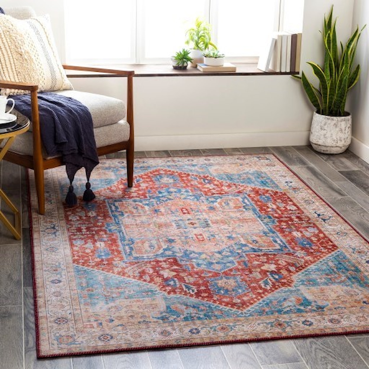 Surya Iris 2'3" x 3'9" Rug