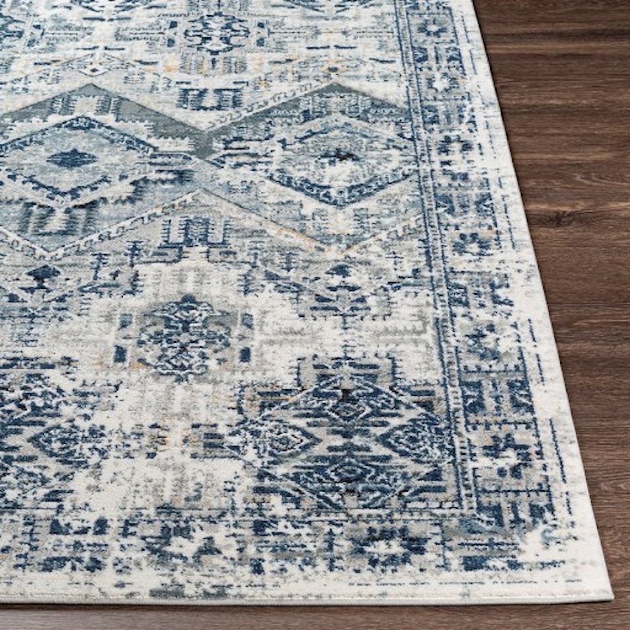 Surya Jolie 5'3" x 7'3" Rug