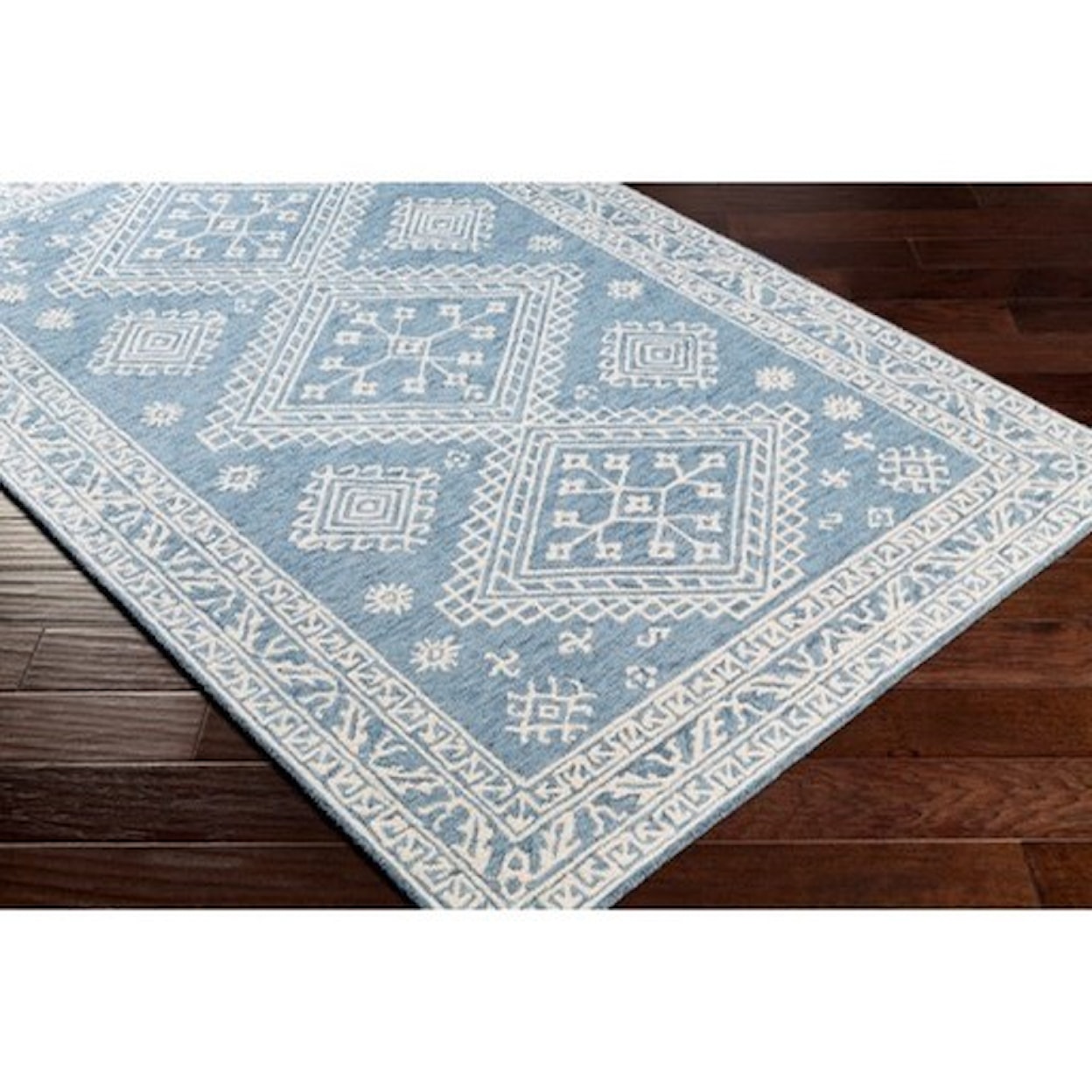 Surya Kayseri 2' x 3' Rug