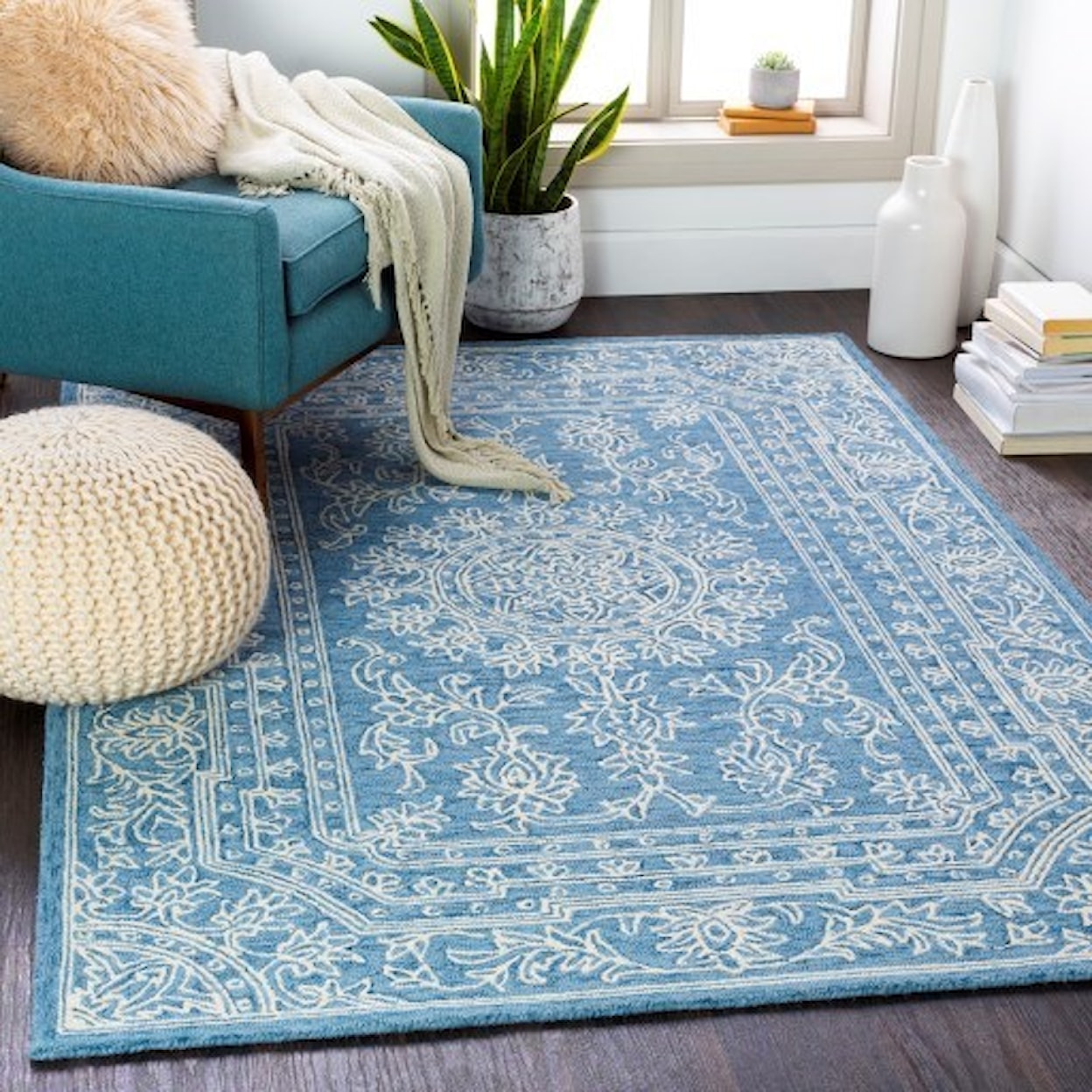 Surya Kayseri 2' x 3' Rug