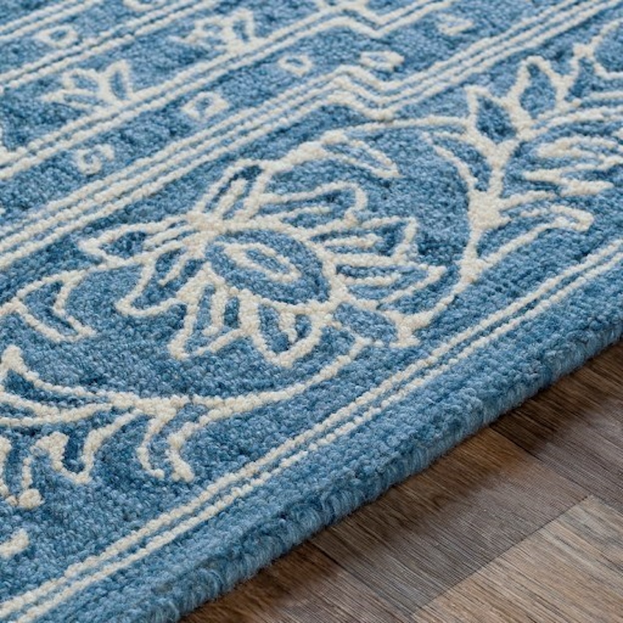 Surya Kayseri 8' x 10' Rug