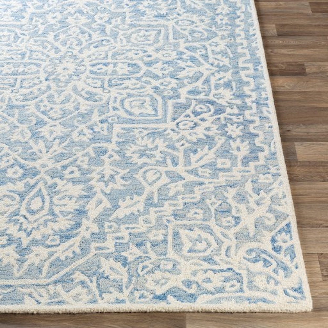 Surya Kayseri 2' x 3' Rug