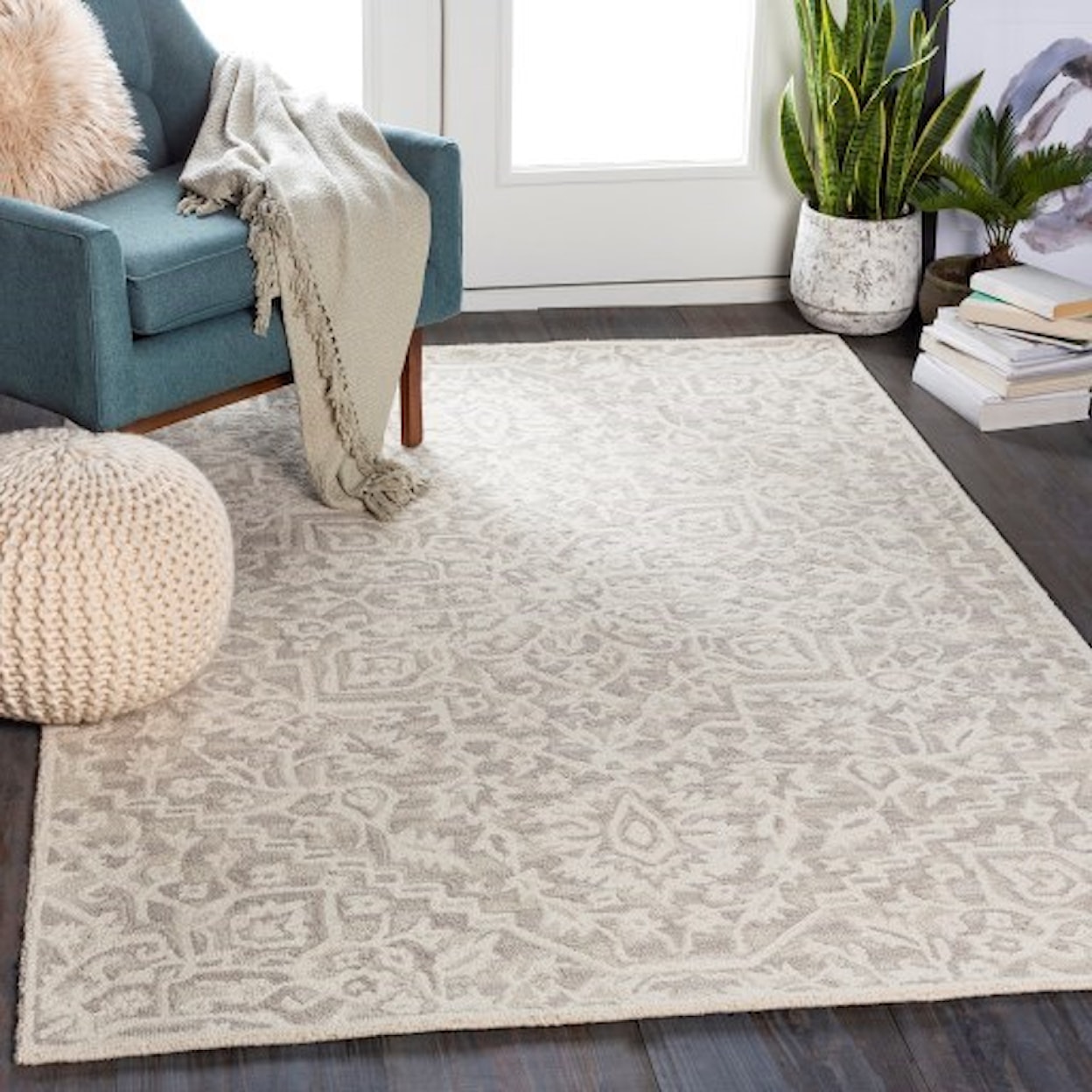 Surya Kayseri 2' x 3' Rug