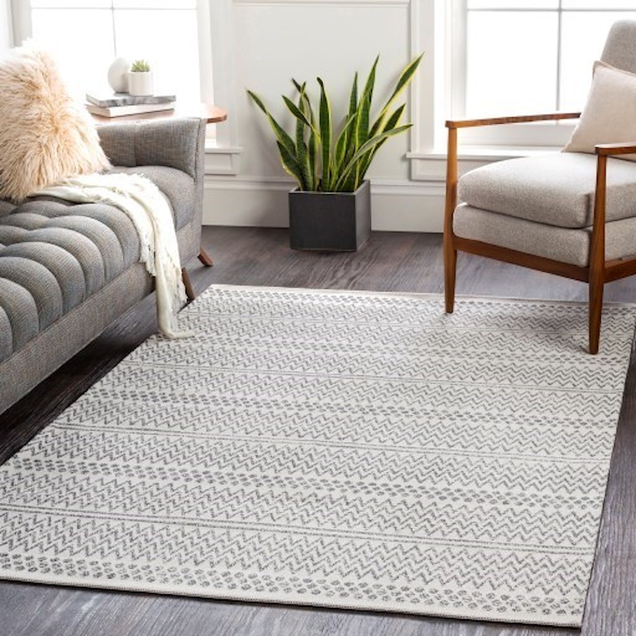 Surya La Casa LCS-2303 2'2" x 3'9" Rug