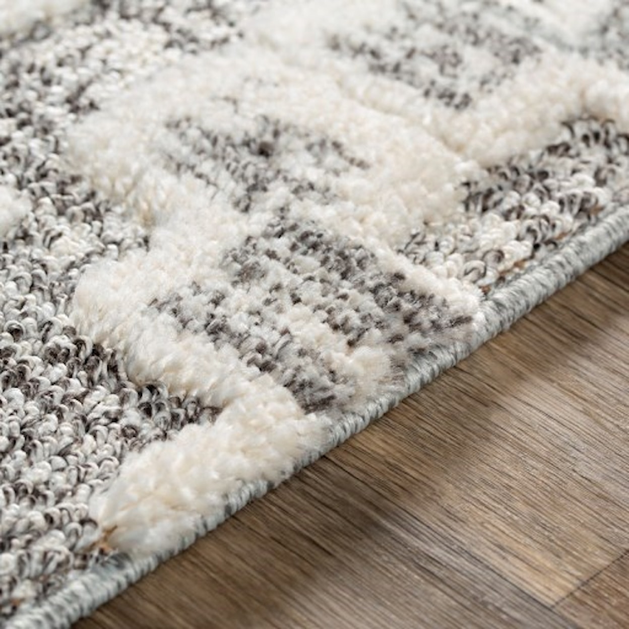 Surya La Maison LMS-2310 2' x 3' Rug