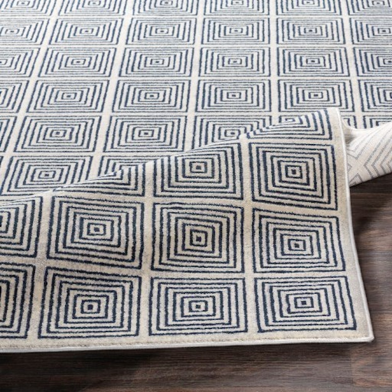 Surya Lagom 7'10" x 10'2" Rug