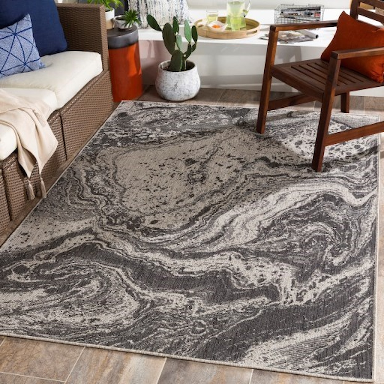 Surya Laguna 6'7" x 9' Rug