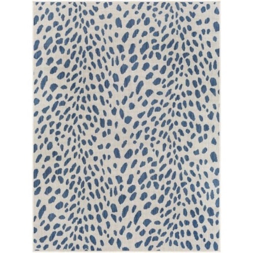 7'10" x 10' Rug