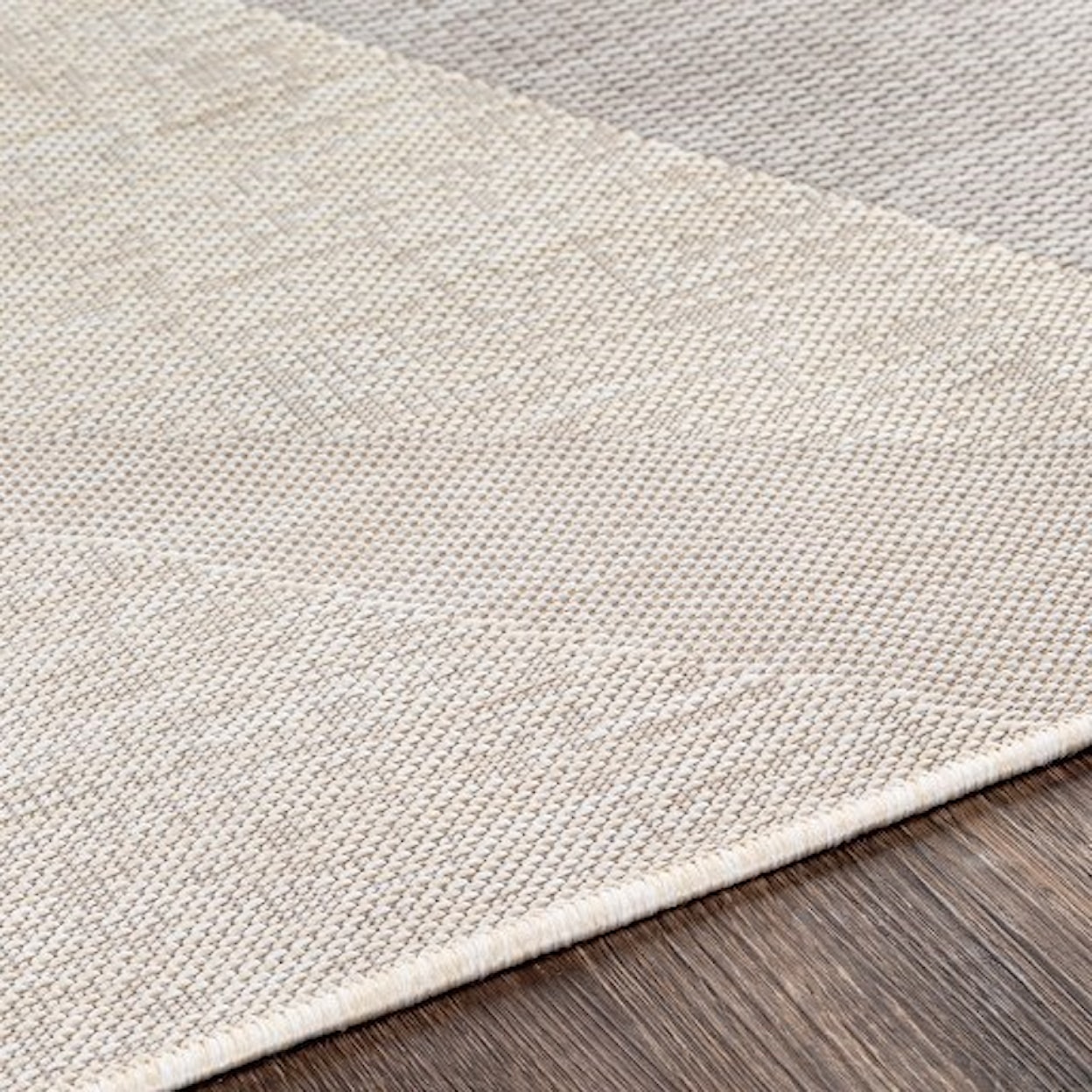 Surya Malibu 5'3" x 7' Rug