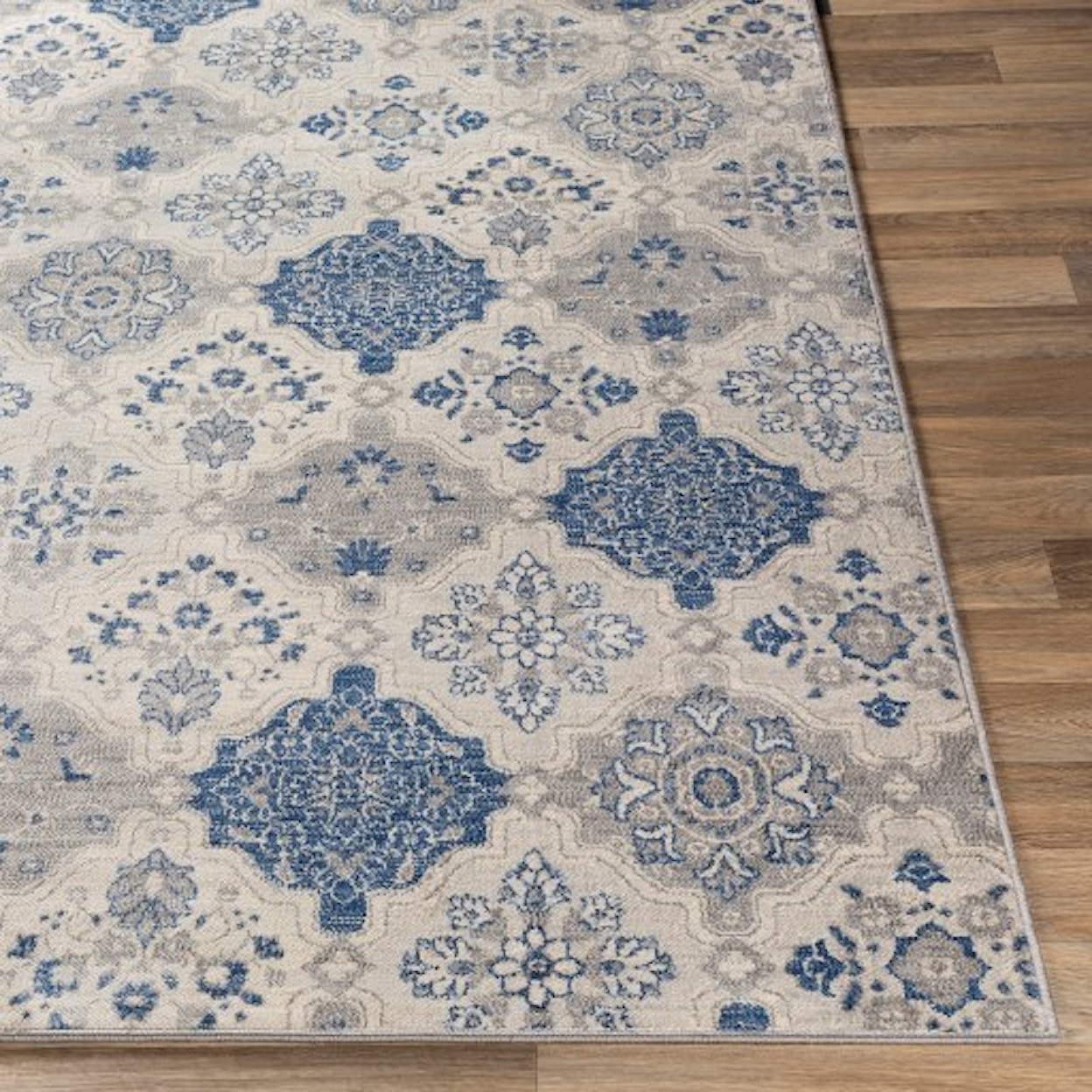 Surya Monaco 2' x 3' Rug