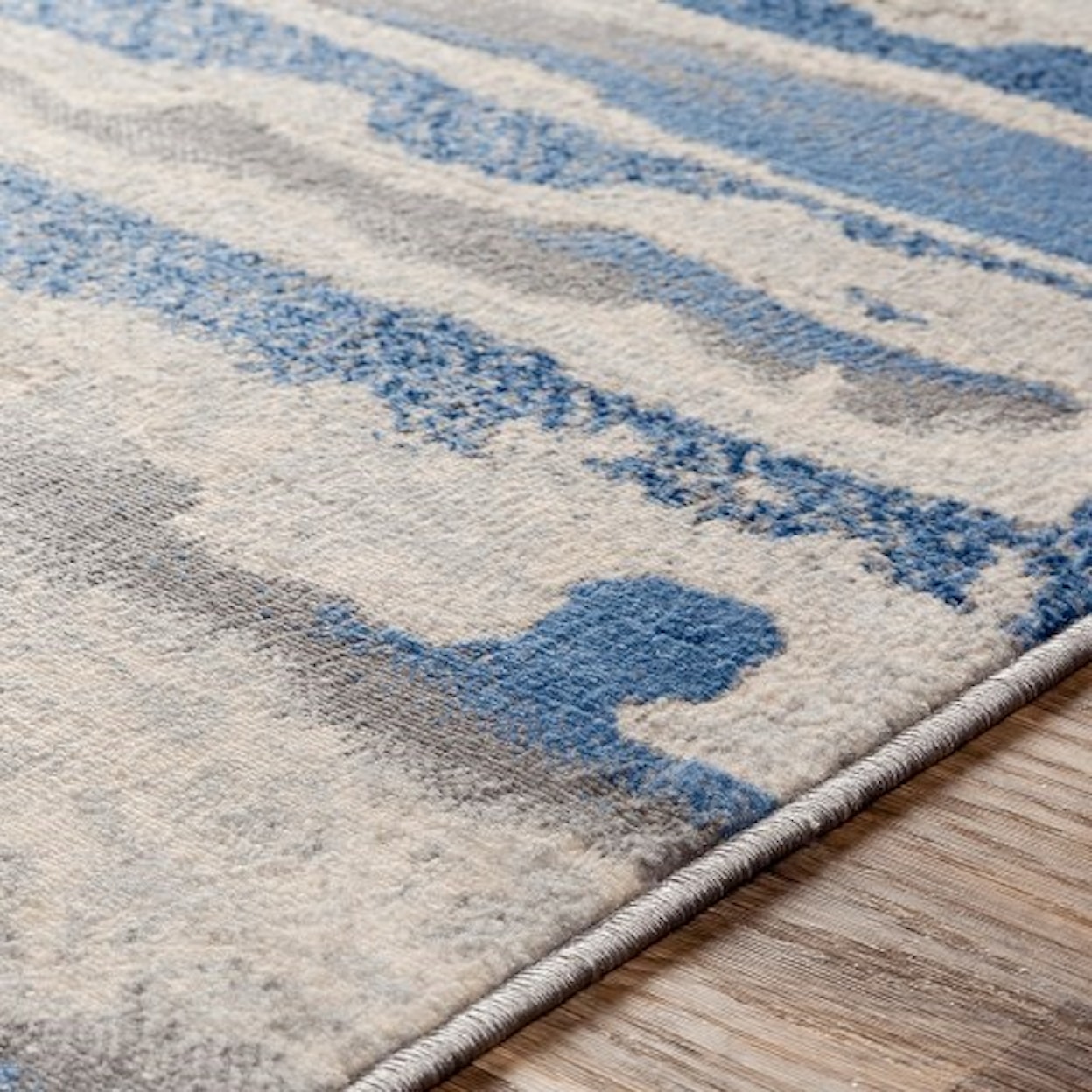 Surya Monaco 6'7" x 9'6" Rug