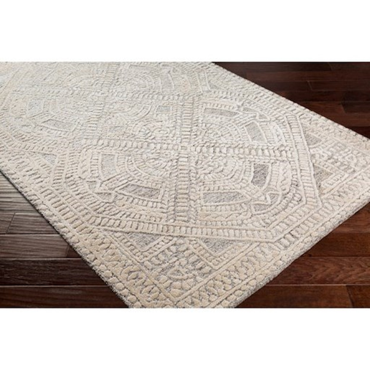 Surya Montclair 5' x 7'6" Rug