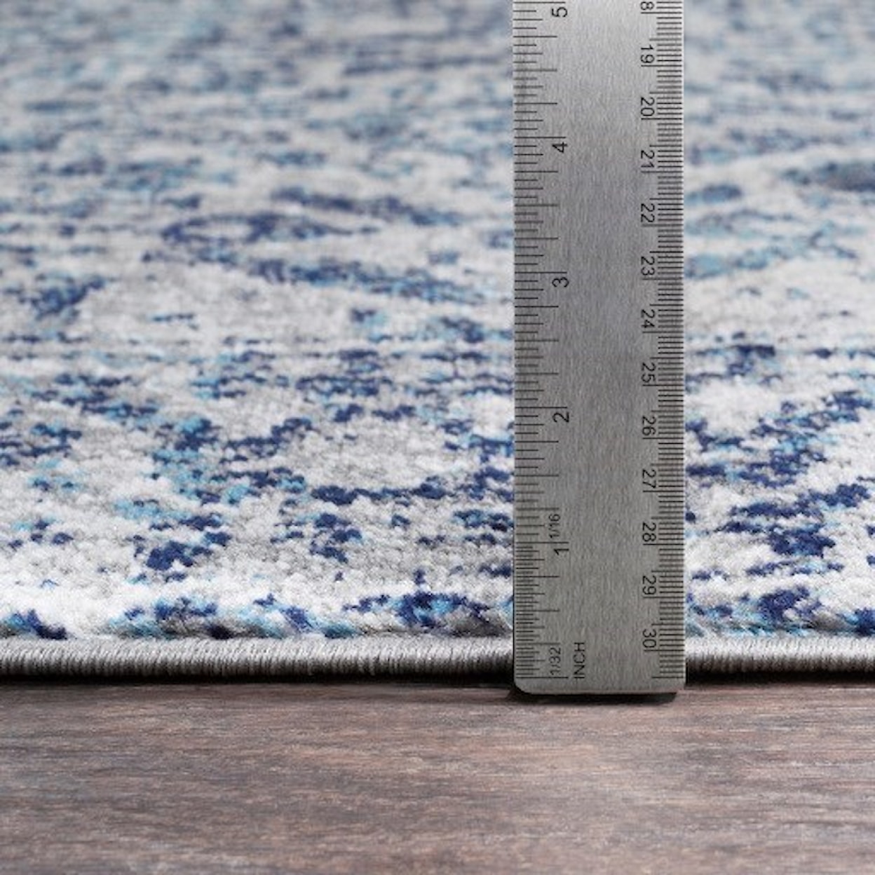 Surya Monte Carlo 6'7" x 9' Rug