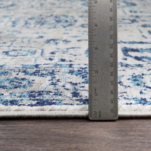 Surya Monte Carlo 2'7" x 7'3" Rug