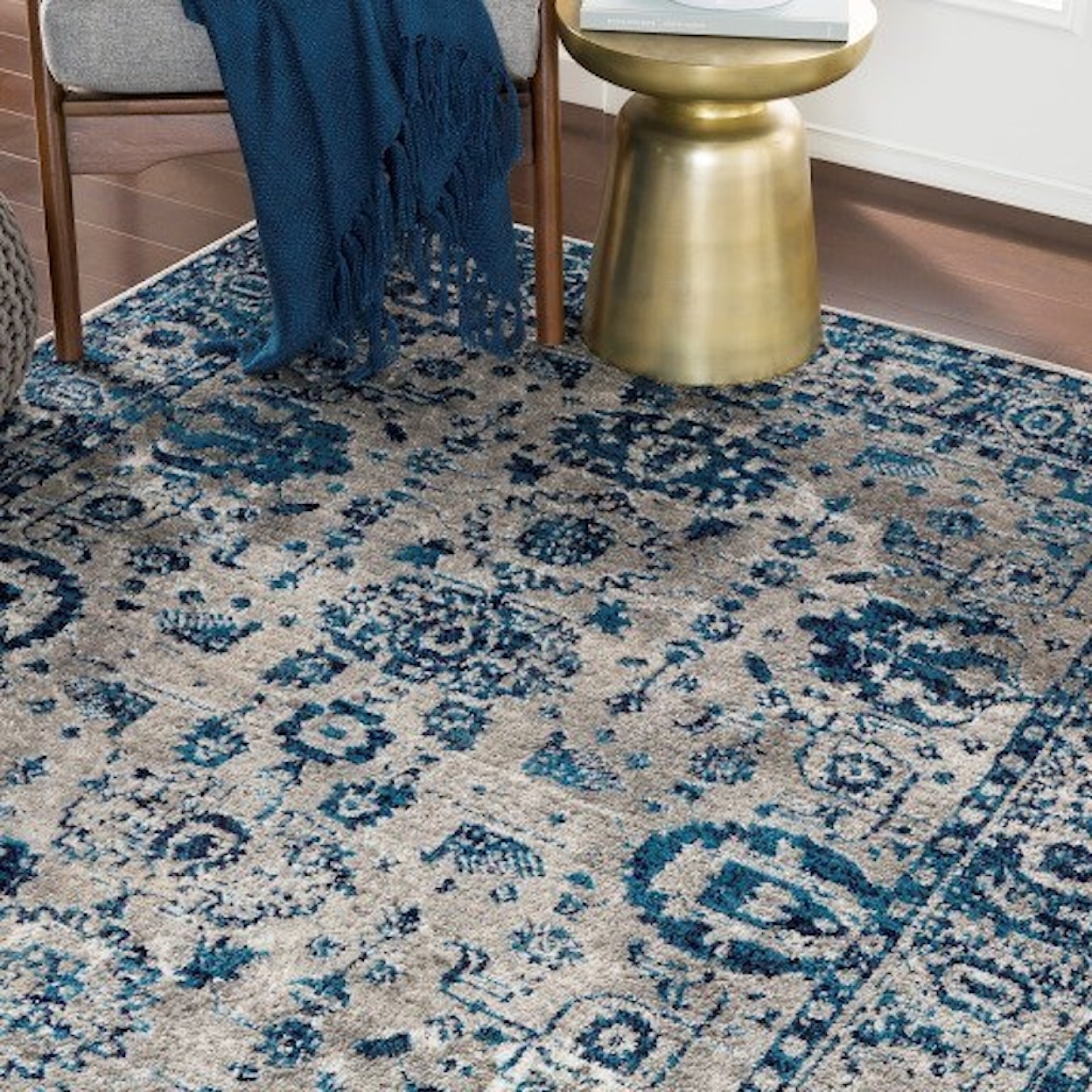 Surya Monte Carlo 3'11" x 5'7" Rug