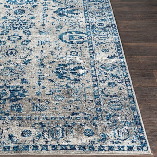6'7" Square Rug