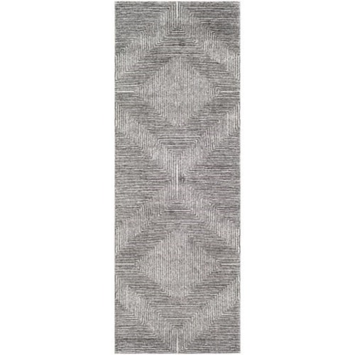 6'7" x 9'6" Rug