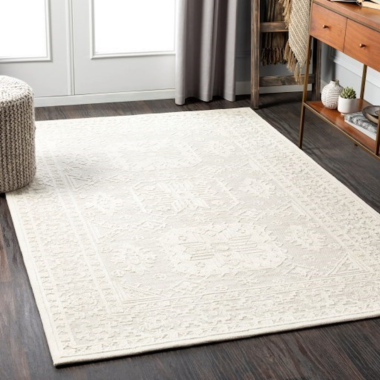 Surya Oakland 2' x 3' Rug