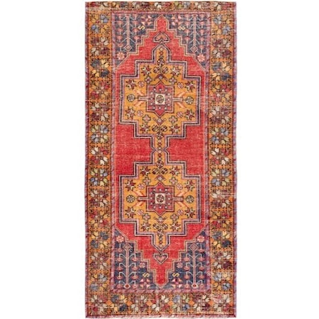 4'1" x 8'8" Rug