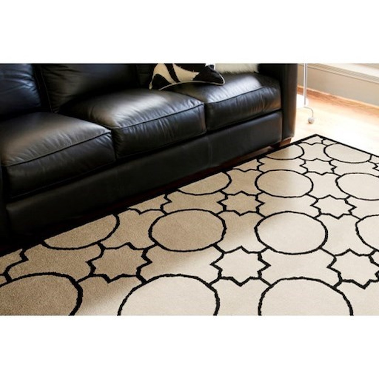 Surya Oscar 8' x 10' Rug