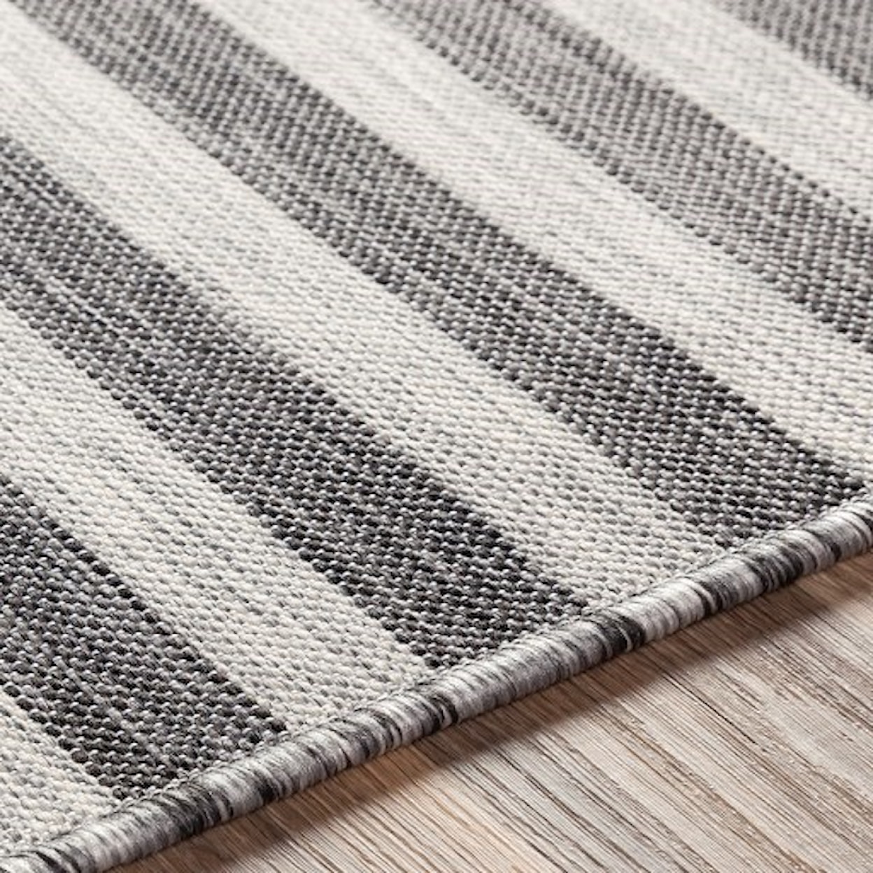 Surya Pasadena 2'7" x 10' Rug